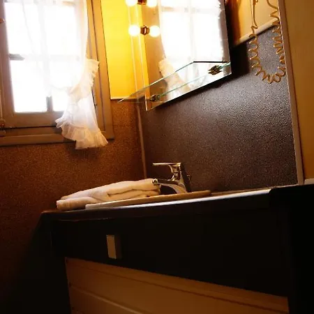 Bed & Breakfast La Chatellenie 3*